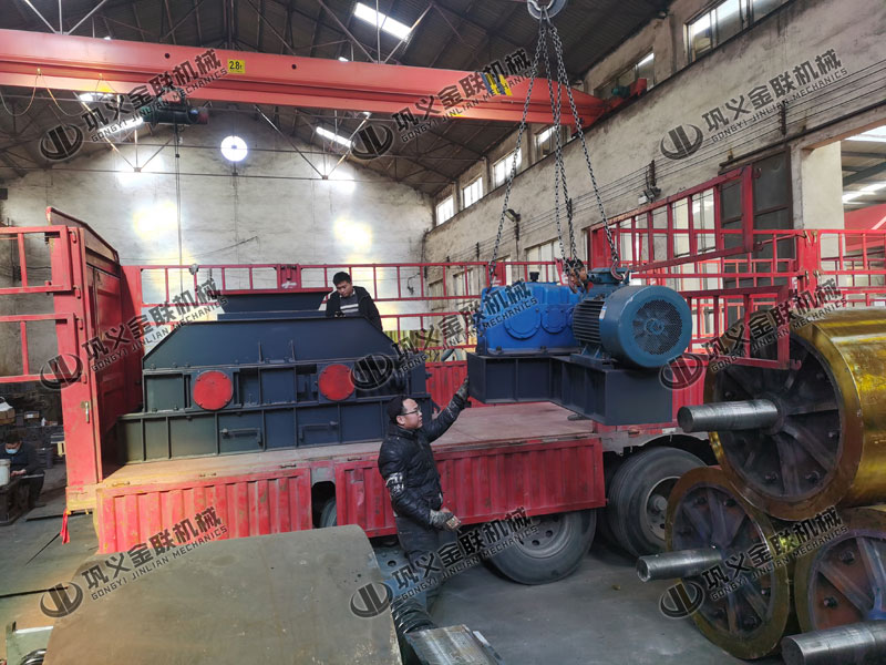 時產10噸石灰石制砂機多少錢一臺，有哪些型號合適？