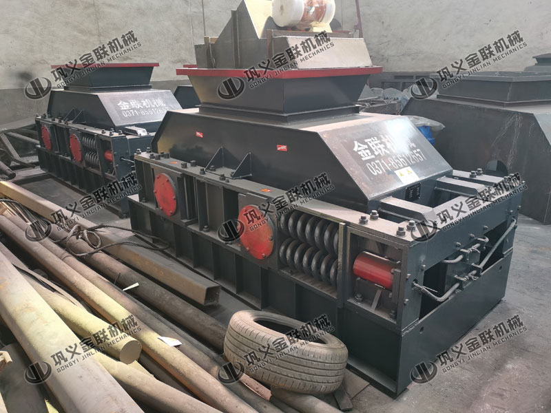 時(shí)產(chǎn)30噸方解石制砂機(jī)哪個(gè)廠家好，有哪些型號推薦？