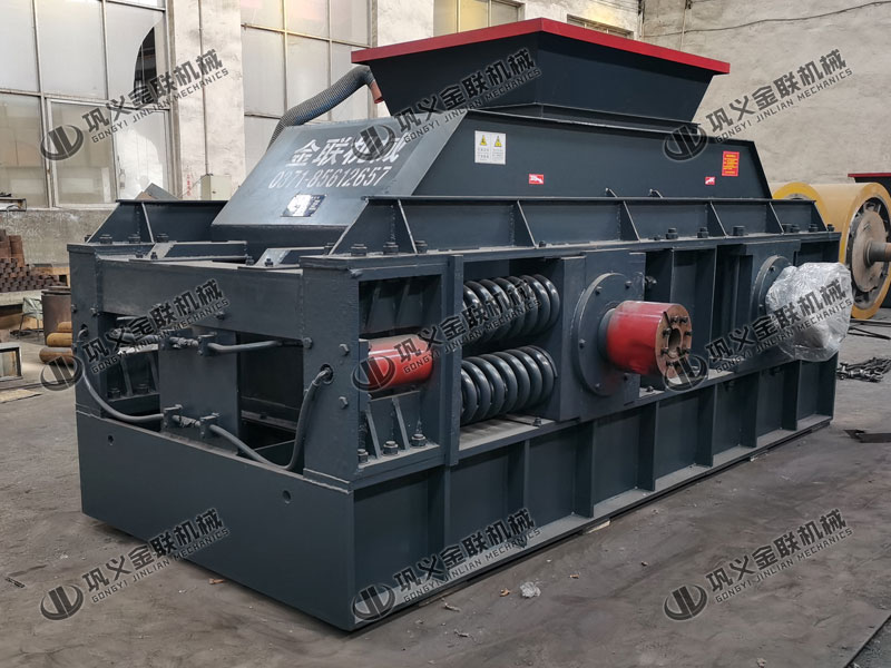 對(duì)輥細(xì)碎機(jī)要注意哪些細(xì)節(jié),運(yùn)轉(zhuǎn)靠什么? 對(duì)輥細(xì)碎機(jī)要注意哪些細(xì)節(jié),運(yùn)轉(zhuǎn)靠什么?