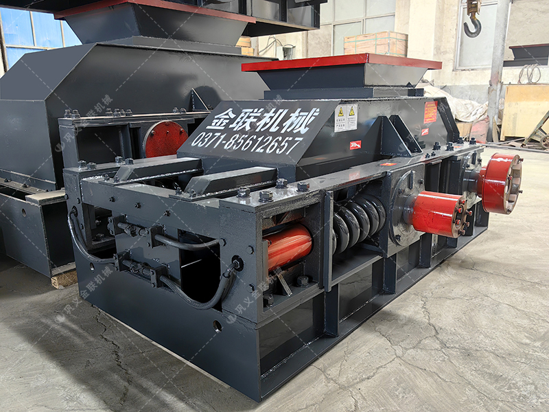 2PG86對輥破碎機(jī)發(fā)貨 中型破碎機(jī)設(shè)備發(fā)往浙江