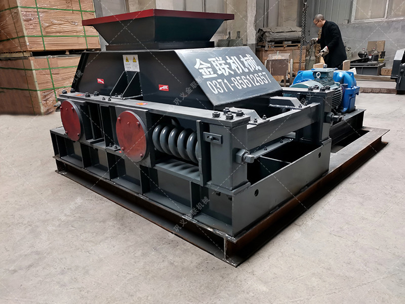 鵝卵石制砂機|鵝卵石制砂機價格|鵝卵石破碎機生產(chǎn)線設(shè)備/圖片/視頻