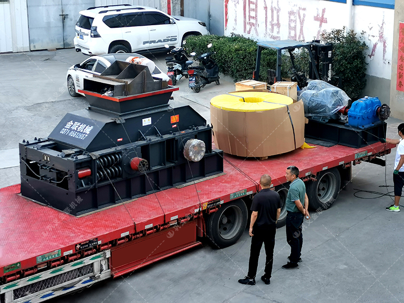 石灰石加工成石子和沙子,用對(duì)輥制砂機(jī)怎么樣? 石灰石加工成石子和沙子,用對(duì)輥制砂機(jī)怎么樣?