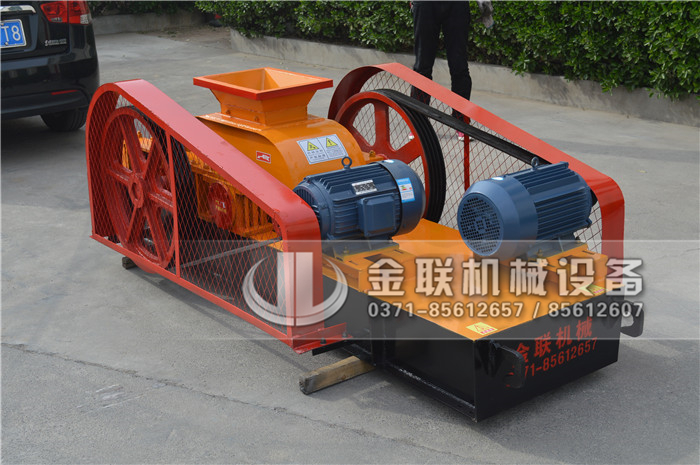 對(duì)輥破碎機(jī)