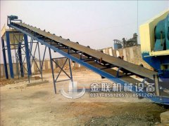 皮帶輸送機(jī)在運(yùn)行中出現(xiàn)皮帶跑偏該如何解決?